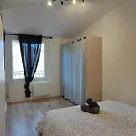 Duplex De Charme 2 - Tram&parking Gratuit Appartement Saint-Jean-de-Védas