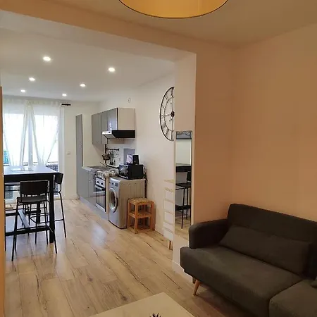Apartment Duplex De Charme 2 - Tram & Parking Gratuit Saint-Jean-de-Védas