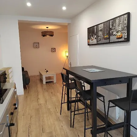 Apartment Duplex De Charme 2 - Tram & Parking Gratuit Saint-Jean-de-Védas