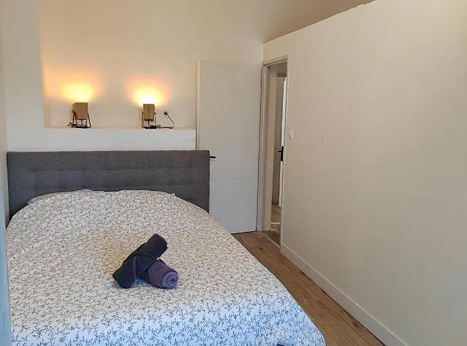 Moderne Et Chaleureux Duplex En Centre-ville Διαμέρισμα